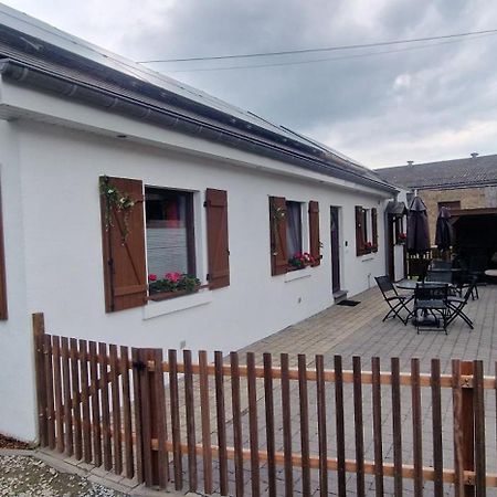 말메디 La Petite Suisse B&B 외부 사진