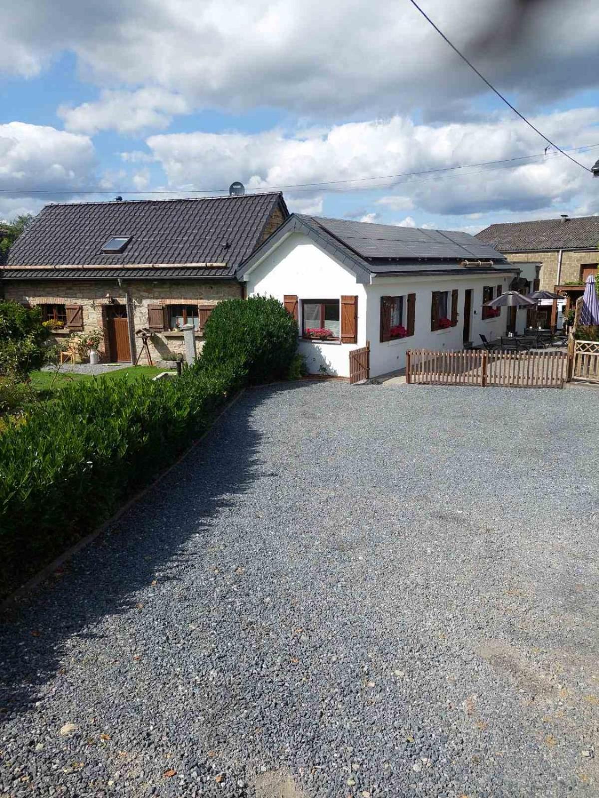 말메디 La Petite Suisse B&B 외부 사진